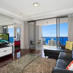Chevron Renaissance - Hr Surfers Paradise